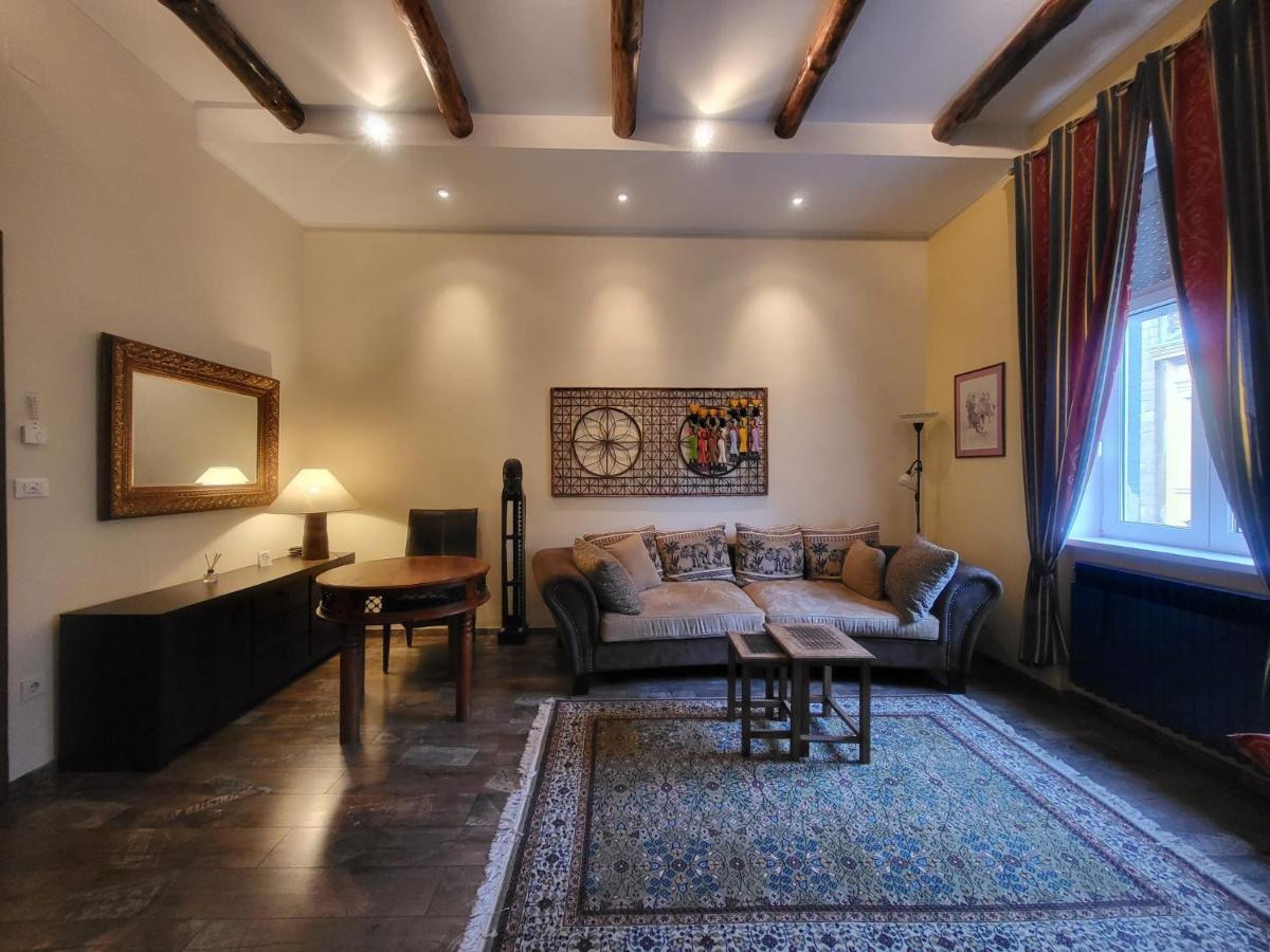 Stylish Apartment In Center Of Ζάγκρεμπ Εξωτερικό φωτογραφία
